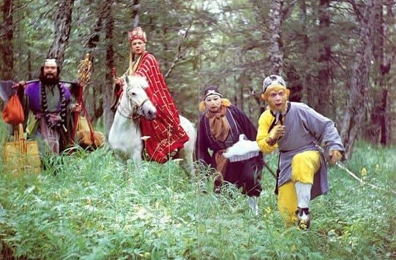 Trong 'Tây Du Ký', Đường Tăng cùng các đệ tử ai là người bị chịu phạt khốn khổ nhất? Tôn Ngộ Không bị trấn áp 500 năm nhưng cũng chỉ đứng thứ ba