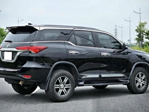 Ngỡ ngàng giá rao bán của Toyota Fortuner sau 7 năm lăn bánh