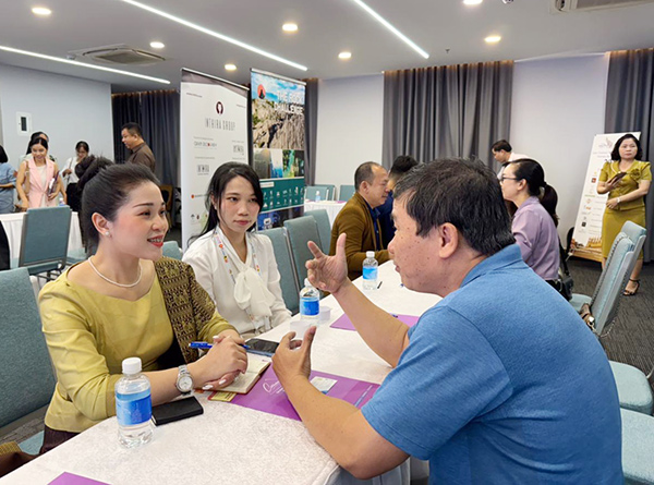 Kết nối du lịch Lào - Đà Nẵng