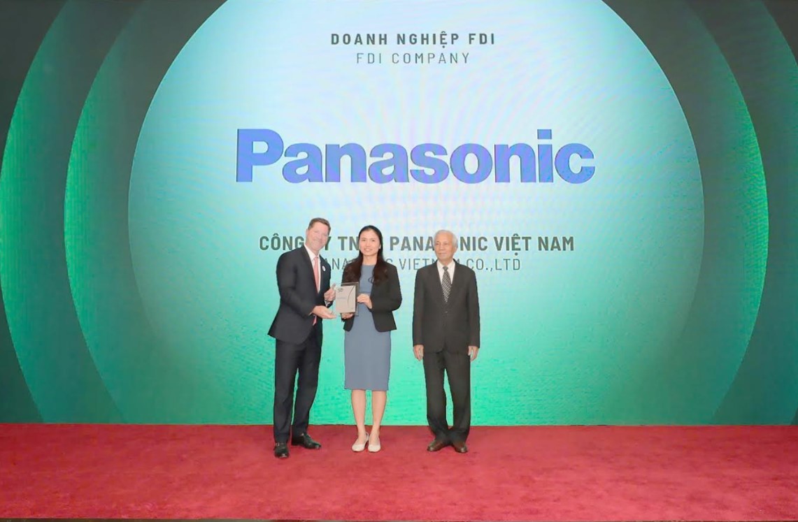 Panasonic được vinh danh trong top 50 doanh nghiệp phát triển bền vững
