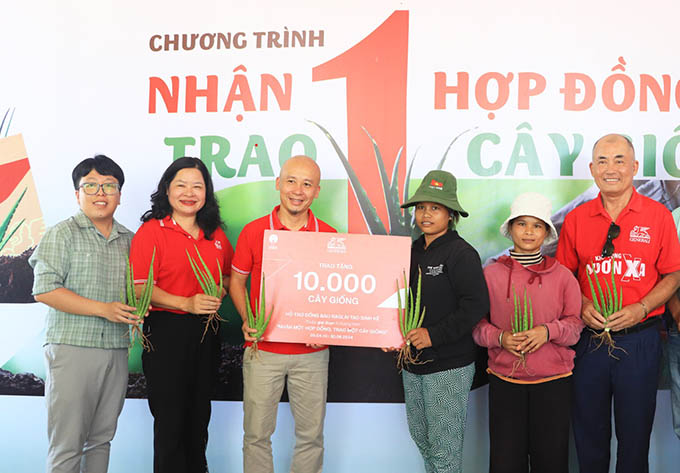 10.000 cây giống hỗ trợ sinh kế cho đồng bào Raglai Ninh Thuận