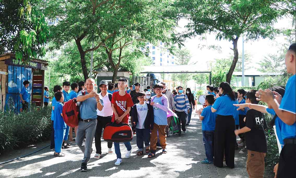 Trường Hy Vọng đón thêm gần 100 học sinh mồ côi vì đại dịch COVID-19