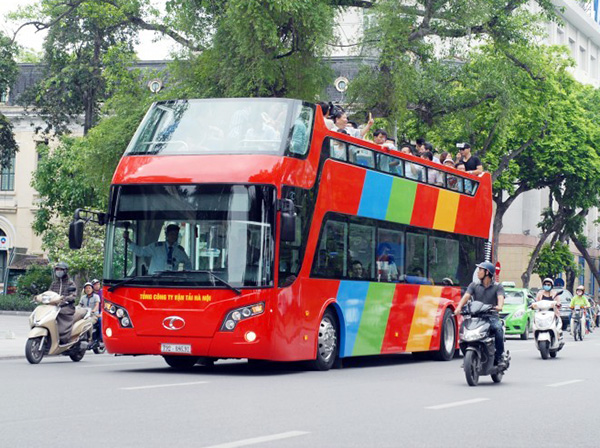 Đà Nẵng mời gọi đầu tư vận chuyển khách du lịch bằng ô tô thoáng nóc