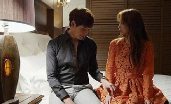 Mới sinh con được 2 ngày, chồng đã đòi lấy máu tay nghiệm thân, đến khi cầm trên tay kết quả, anh chết lặng vì 3 chữ mà bác sĩ viết phía trên