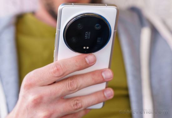 Kẻ hủy diệt Galaxy S24 Ultra tiết lộ camera 200MP, hợp tác Leica iPhone 15 Pro Max lo sốt vó