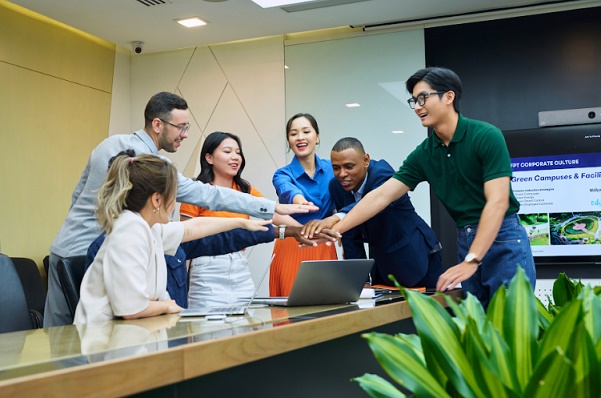 Thúc đẩy ứng dụng siêu tự động hóa, trí tuệ nhân tạo