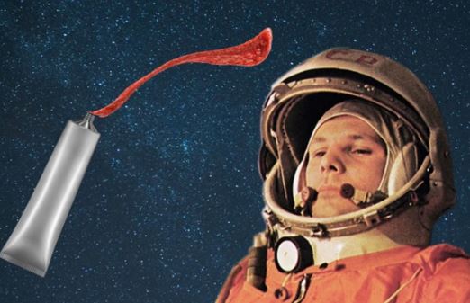 Hé lộ bữa ăn đầu tiên của con người trên vũ trụ: Đầy đủ dinh dưỡng, có cả món tráng miệng xịn