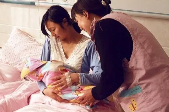 Ở cữ nhà chồng một tháng, tôi nhìn cái gì cũng thấy kinh sợ