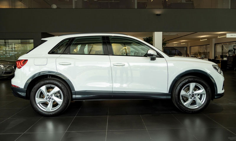 Audi Q3 2024 bán tại Việt Nam với 1 phiên bản duy nhất, giá từ 1,89 tỷ đồng