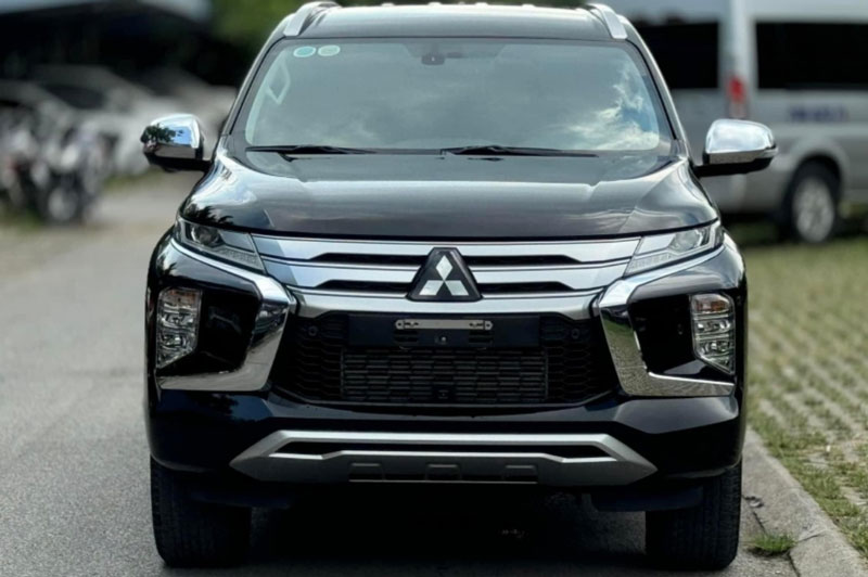 Mitsubishi Pajero Sport lăn bánh chưa đầy 1 năm rao bán với giá ngỡ ngàng