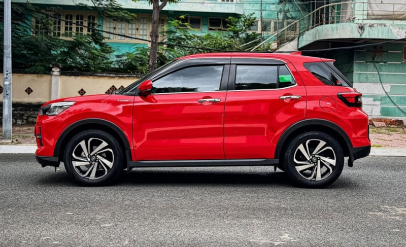 Toyota Raize lăn bánh 1 năm tại Việt Nam rao bán với giá khó tin