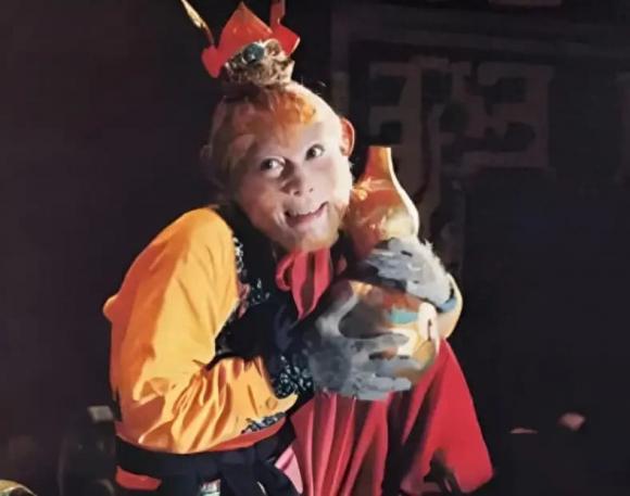 Trong 'Tây Du Ký', khó trách Thái Thượng Lão Quân không dám giết Tôn Ngộ Không, lúc hắn gây rối ở thiên cung đã có người cảnh báo