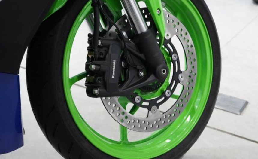 Quên Honda Winner X đi, ra mắt ‘vua côn tay’ Nhật Bản đè bẹp Yamaha Exciter về trang bị, giá hấp dẫn