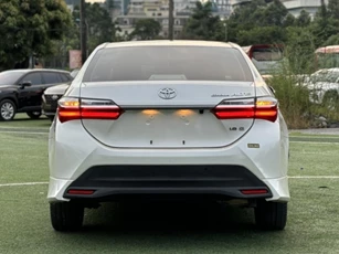 Ngỡ ngàng giá bán của Toyota Corolla Altis sau 3 năm sử dụng
