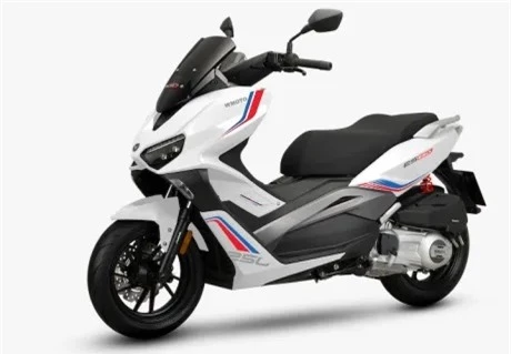 Đại chiến Honda SH, ‘vua xe ga’ 250cc mới ra mắt giá 72 triệu đồng, đẹp hơn Air Blade, có ABS kênh ảnh 2