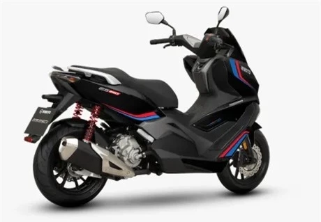 Đại chiến Honda SH, ‘vua xe ga’ 250cc mới ra mắt giá 72 triệu đồng, đẹp hơn Air Blade, có ABS kênh ảnh 3