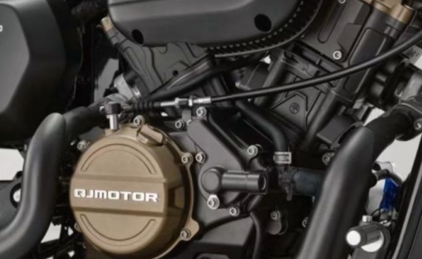 Ra mắt ‘ông hoàng’ côn tay giá 55 triệu đồng, có động cơ 250cc và ABS 2 kênh át vía Yamaha Exciter