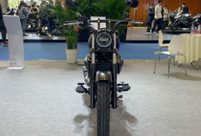 Dẹp Yamaha Exciter đi, ‘vua côn tay’ 250cc giá 45 triệu đồng ra mắt, có ABS 2 kênh xịn hơn Winner X