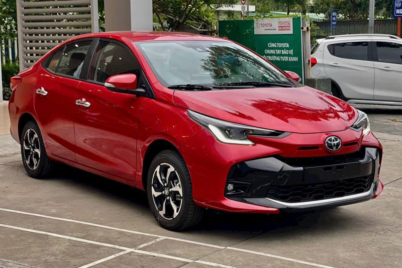 Toyota Vios đứng thứ 2.