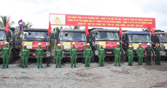 D&#x1EF1; &#xE1;n cao t&#x1ED1;c Cao L&#xE3;nh - An H&#x1EEF;u b&#x1EAF;t &#x111;&#x1EA7;u &#x111;&#x1ED9;ng th&#x1ED5; th&#xE0;nh ph&#x1EA7;n 2