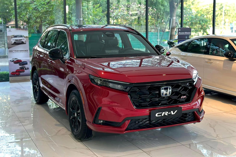 Honda CR-V 2024 giảm giá hơn 130 triệu đồng tại Việt Nam, ‘đe nẹt’ Mazda CX-5 
