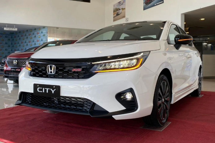 Giá lăn bánh Honda City giữa tháng 8/2024 cực rẻ nhờ có ưu đãi khủng, khiến Toyota Vios 'ra rìa'