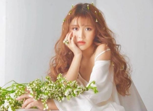 Những nét đặc biệt của phái nữ càng dài càng được xem là quý tướng, có cuộc sống hôn nhân viên mãn và sống trong nhung lụa