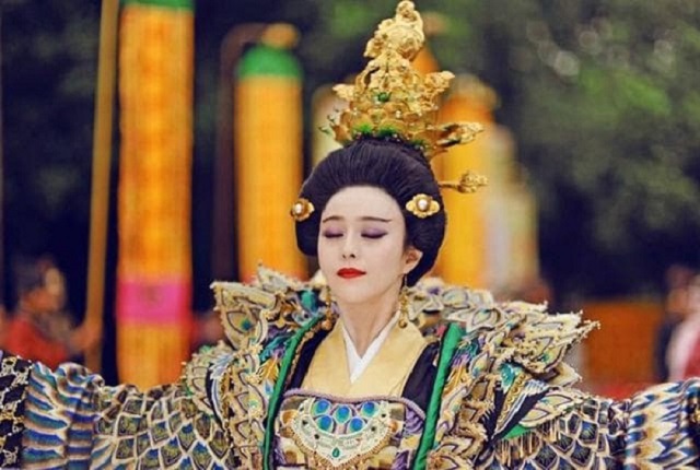 Võ Tắc Thiên đích thị là huyền thoại 'phú bà': Từng nắm gần 1/4 khối tài sản của toàn nhân loại