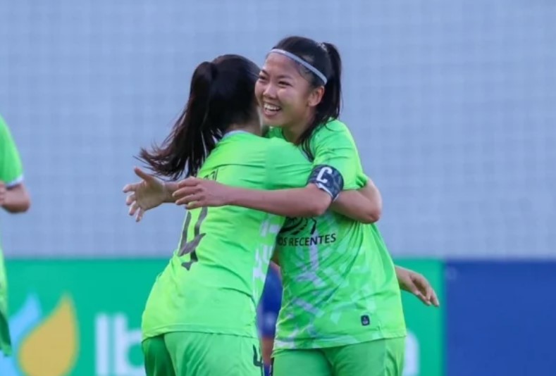 Huỳnh Như ra mắt đội bóng mới, không trở lại châu Âu?