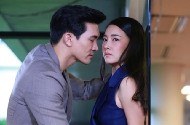 Sau đêm mặn nồng với chồng cũ, tôi thẳng thừng đuổi cổ anh đi ngay giữa khuya, bất ngờ anh nói một câu khiến tôi chết sững