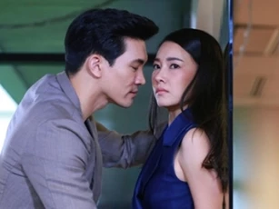 Sau đêm mặn nồng với chồng cũ, tôi thẳng thừng đuổi cổ anh đi ngay giữa khuya, bất ngờ anh nói một câu khiến tôi chết sững