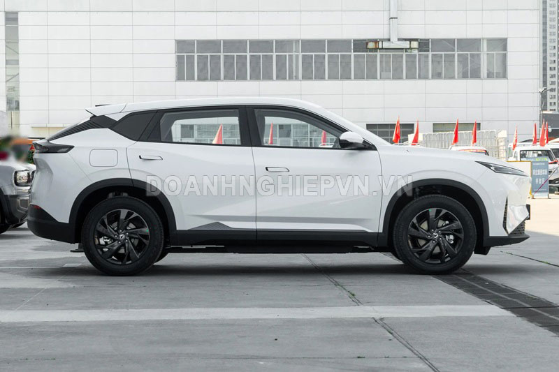 SUV đẹp mê ly, giá gần 490 triệu đồng, cạnh tranh với Hyundai Tucson