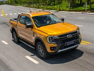 Doanh số sụt giảm, Ford Ranger vẫn vô đối trong phân khúc xe bán tải