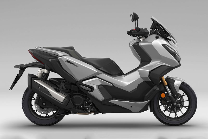 Cận cảnh ‘ông hoàng’ xe ga Honda, giá 250 triệu đồng tại Việt Nam