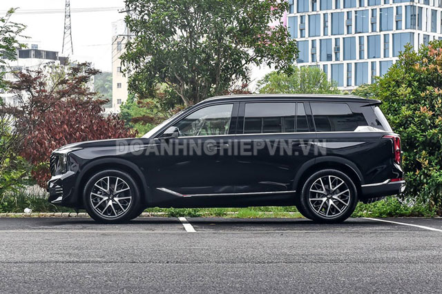 ‘Kẻ huỷ diệt’ Toyota Land Cruiser Prado: Công suất 252 mã lực, nội thất sang chảnh, giá 520 triệu đồng
