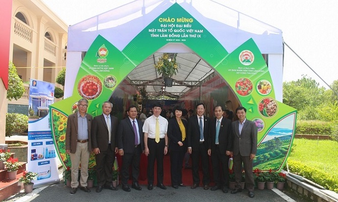 Sản phẩm OCOP thu hút sự quan tâm tại đại hội Mặt trận Tổ quốc tỉnh Lâm Đồng 