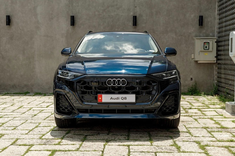 Bộ đôi SUV hạng sang Audi Q7 và Q8 phiên bản mới cập bến đại lý Việt Nam