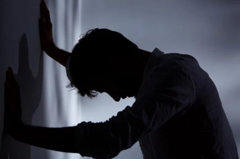 Chết lặng khi phát hiện vợ ngoại tình với nhiều người dù tôi ngày làm việc, tối về tự lo hết mọi thứ