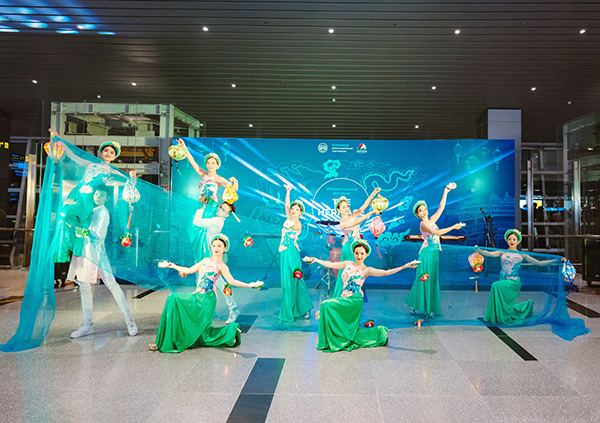 Hợp tác phát triển chương trình “Con đường di sản” tại nhà ga quốc tế sân bay Đà Nẵng