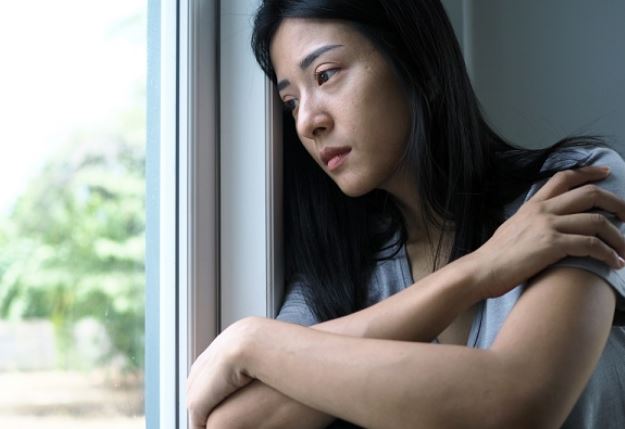 Bị bồ của chồng tuyên bố thách thức, vợ ung dung đọc một con số mà kẻ thứ 3 tái mặt về thẳng