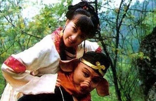 Người phụ nữ duy nhất trong Tây Du Ký chinh phục được trái tim Trư Bát Giới, Hằng Nga ‘không có cửa’ so sánh