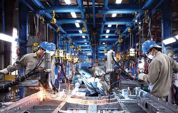 Kinh tế Việt Nam được dự đoán tăng mạnh nhất Đông Nam Á