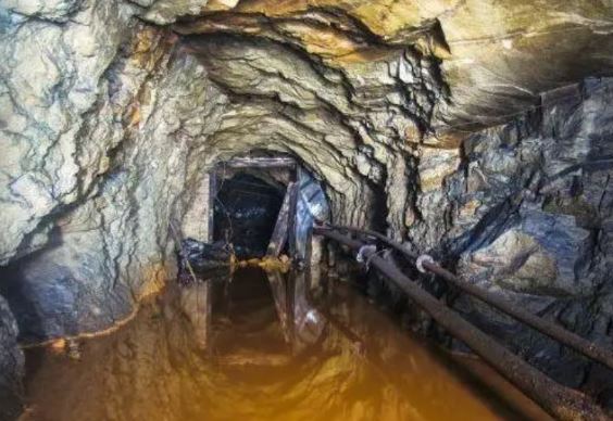 Bí ẩn mỏ vàng cô đơn nhất thế giới Có vàng ở khắp mọi nơi nhưng không ai dám đào