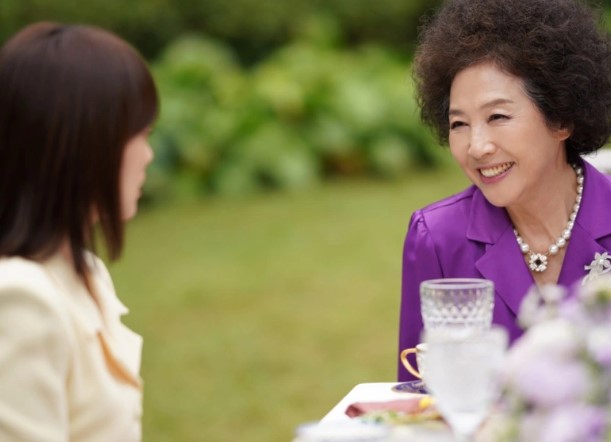 Nhìn cuốn sổ chi tiêu của gia đình con trai, tôi quyết định trả lại con dâu cuốn sổ tiết kiệm 4 tỷ đồng