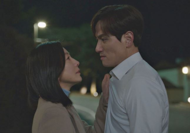 Ngay đêm tân hôn tôi đã phải thức trắng, nhưng vừa nói nguyên nhân thì vợ chồng cãi nhau rồi đòi phân phòng ngủ riêng