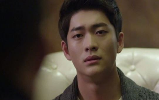 Đến đám tang mẹ vợ cũ, có đứa bé giống hệt mình chạy va vào người, vừa cúi người xuống đỡ thì tôi rụng rời khi biết sự thật!