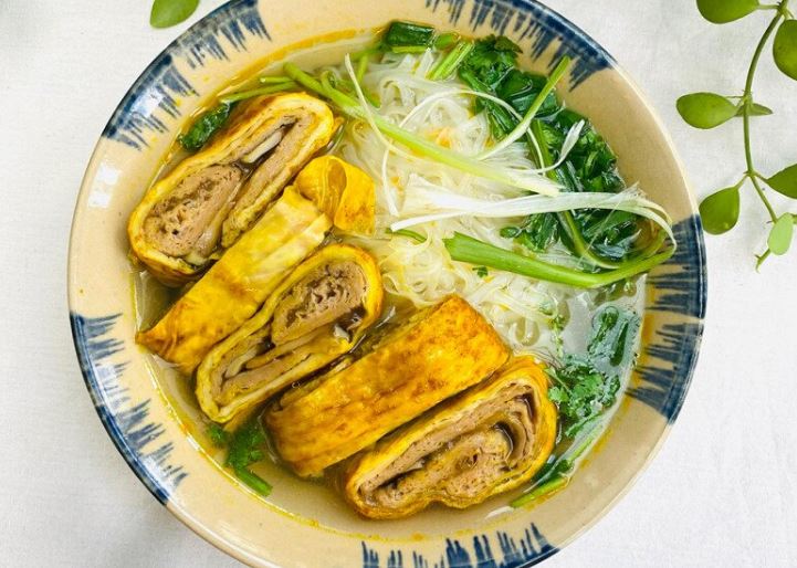 Cách làm phở gà chay vừa thơm ngon, thanh ngọt lại có chút lạ miệng cho dịp lễ Vu Lan