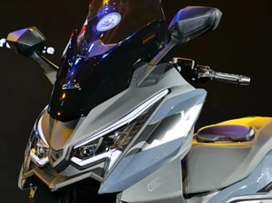 Xe tay ga ‘ăn đứt’ Honda SH 350i, giá gần 85 triệu đồng