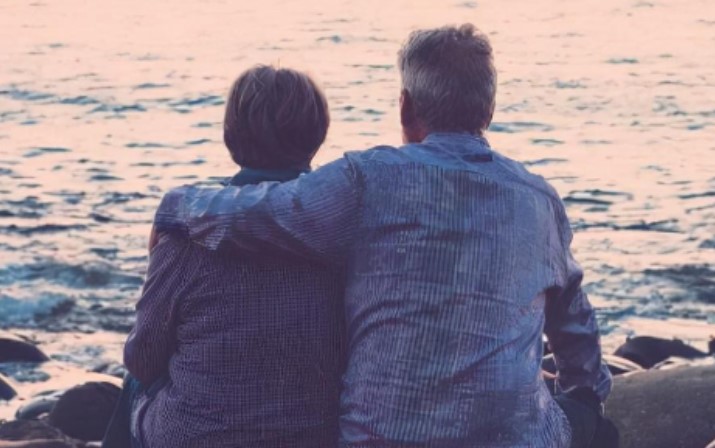 Cay đắng tuổi 62, sống ở nhà con trai: Do đau lưng không thể nấu cơm, dọn nhà nên bị con trai, con dâu đuổi ra đường trong đêm