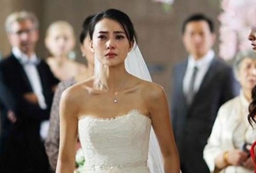 Cắn răng bỏ con ở lại để về nhà chồng mới, nhưng vừa ra tới cửa, chồng bất ngờ nói một câu khiến tôi rụng rời tay chân